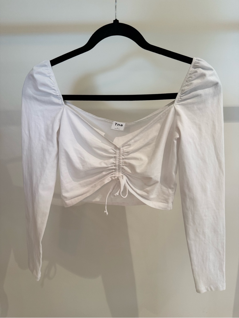 Aritzia TNA White Ruched Square Neck Long Sleeve Crop Top